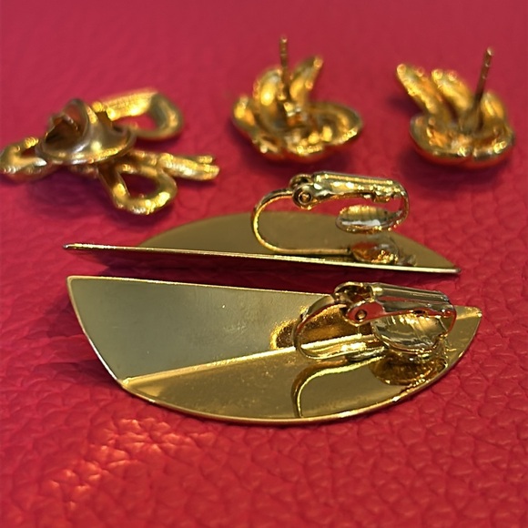 Jewelry Collection - Picture 3 of 3